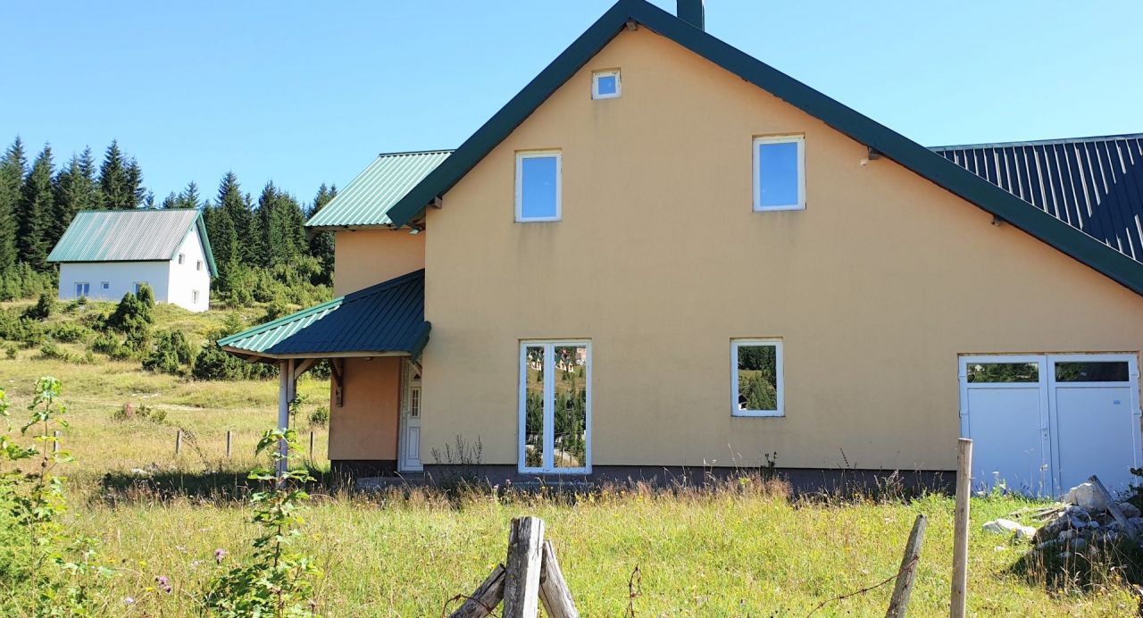 Дом в Жабляке, Черногория, 150 м2 - фото 1