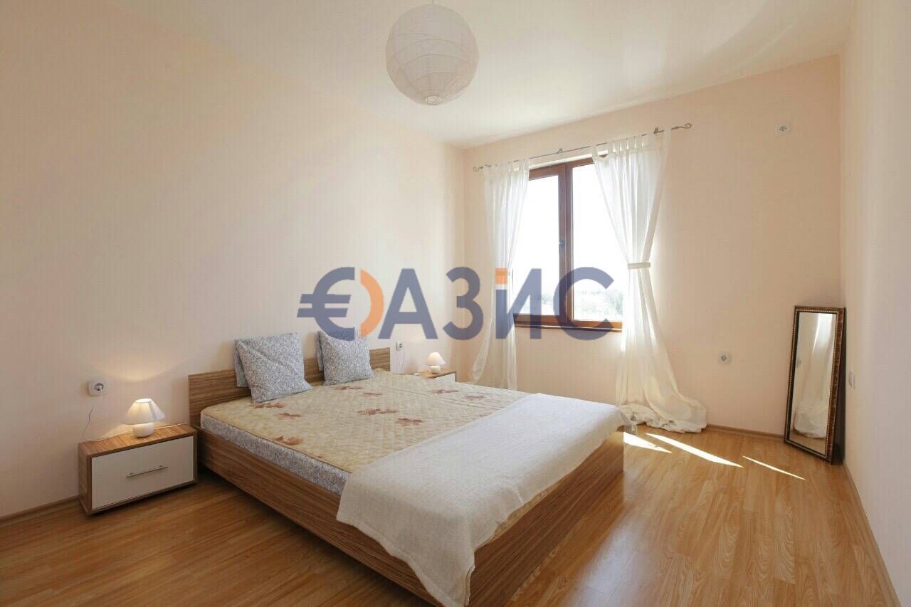 Апартаменты в Несебре, Болгария, 48 м2 - фото 1