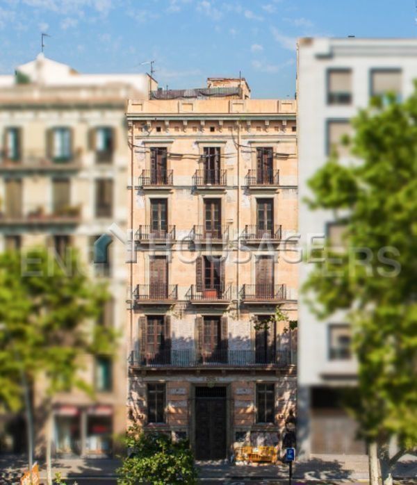 Таунхаус в Барселоне, Испания, 97 м2 - фото 1