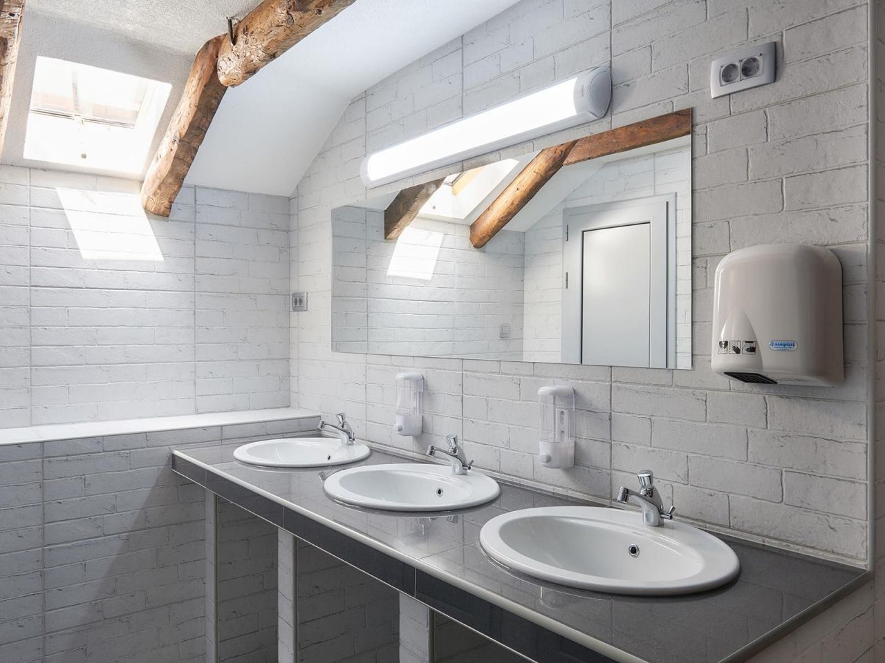 Отель, гостиница в Которе, Черногория, 180 м² - фото 3