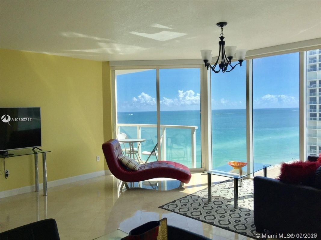 Квартира в Майами, США, 132 м2 - фото 1