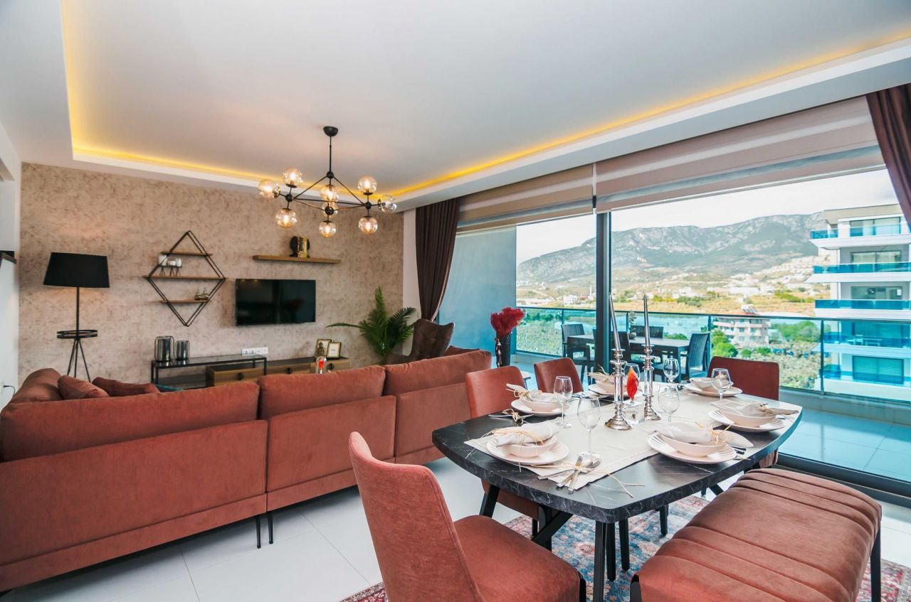 Квартира в Анталии, Турция, 179 м² - фото 1