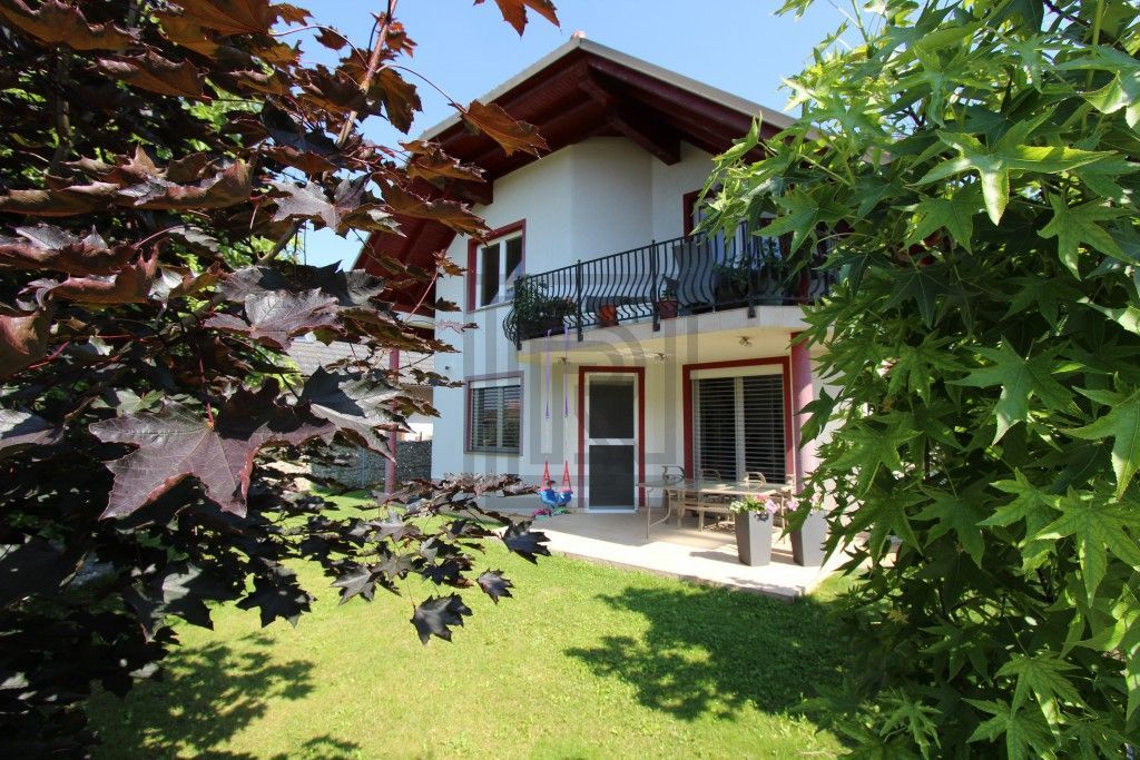 Дом в Кране, Словения, 432 м² - фото 1