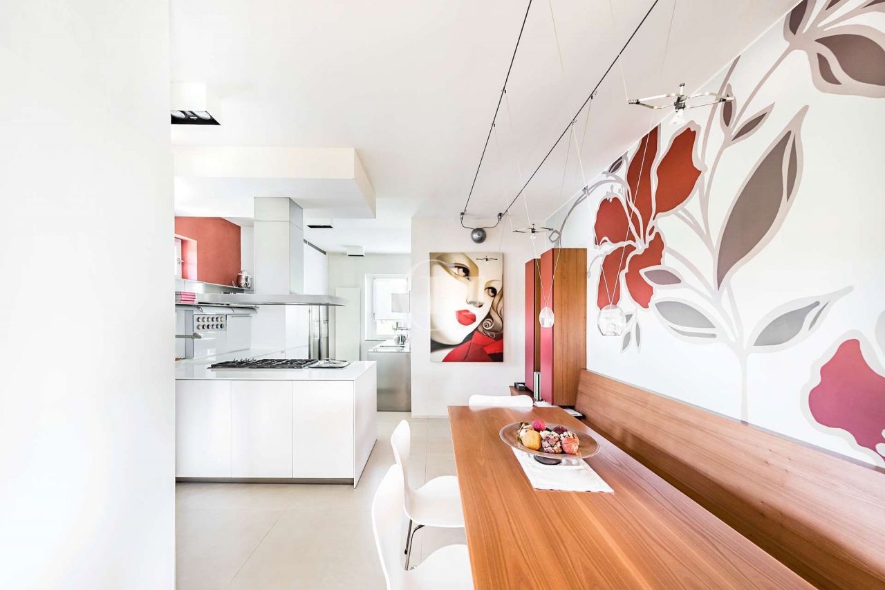 Вилла у озера Гарда, Италия, 382 м² - фото 16