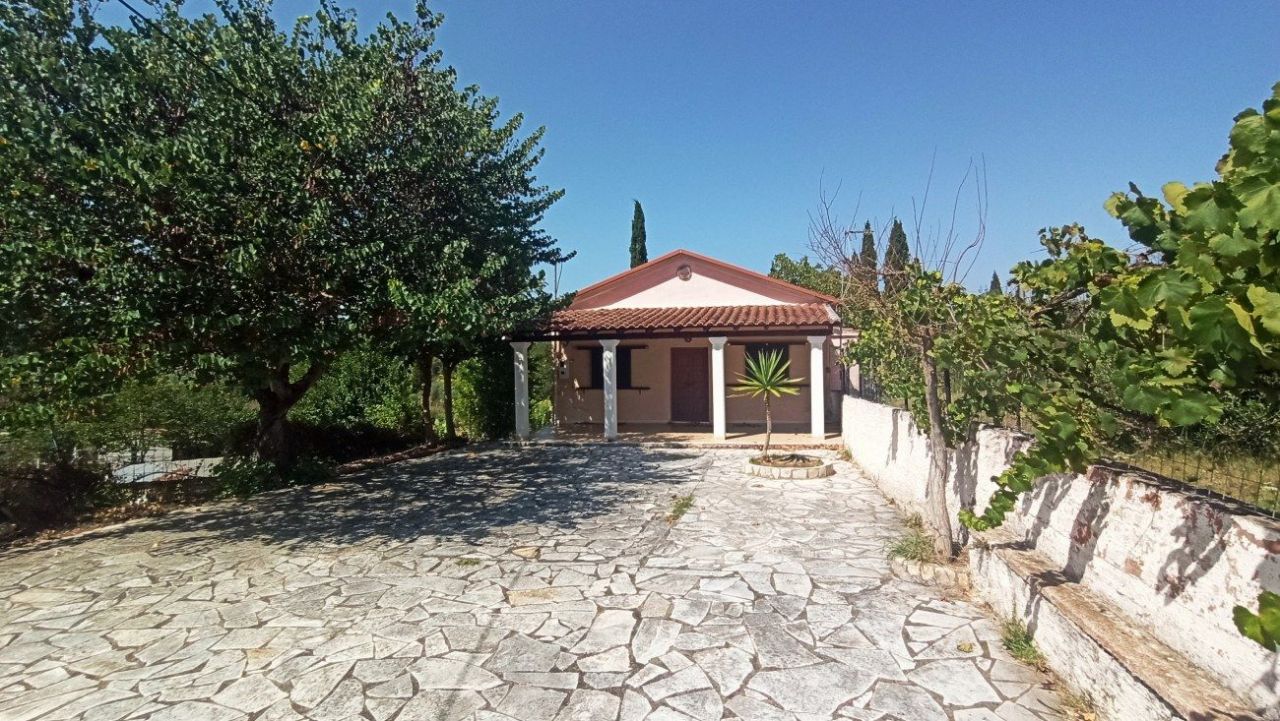 Дом на Корфу, Греция, 69 м2 - фото 1