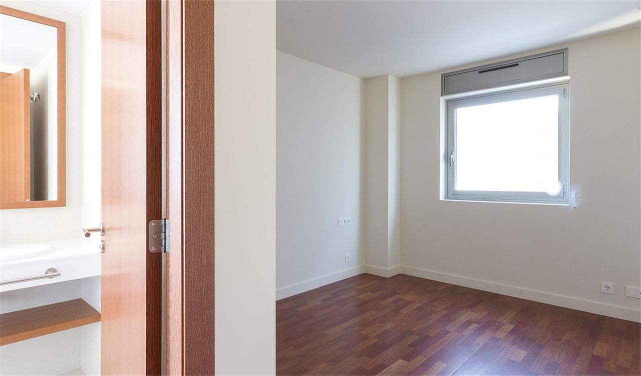 Квартира в Барселоне, Испания, 111 м² - фото 13