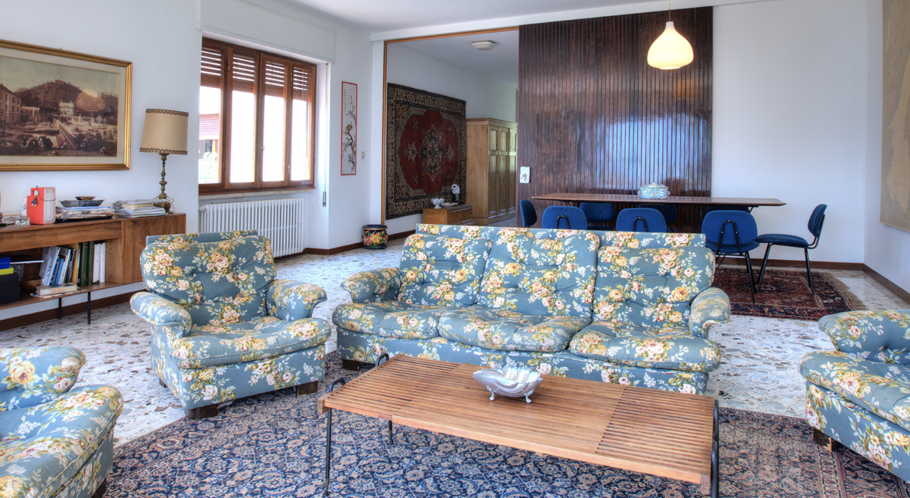 Вилла у озера Гарда, Италия, 300 м² - фото 11