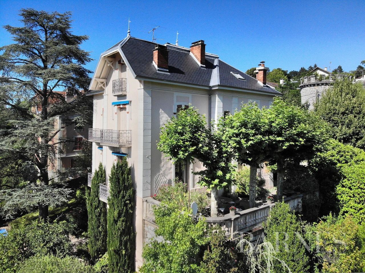Дом в Экс-ле-Бен, Франция, 333 м2 - фото 1