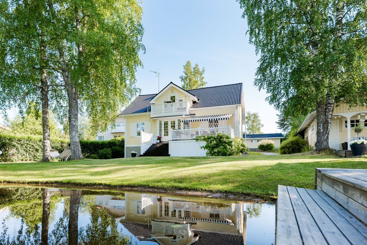 Дом в Тампере, Финляндия, 245 м2 - фото 1