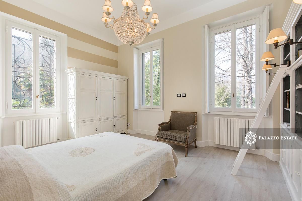 Вилла в Стрезе, Италия, 800 м² - фото 16