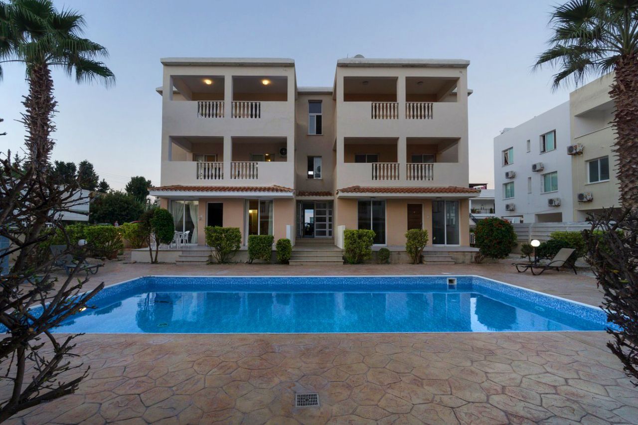 Апартаменты в Пафосе, Кипр, 69 м2 - фото 1
