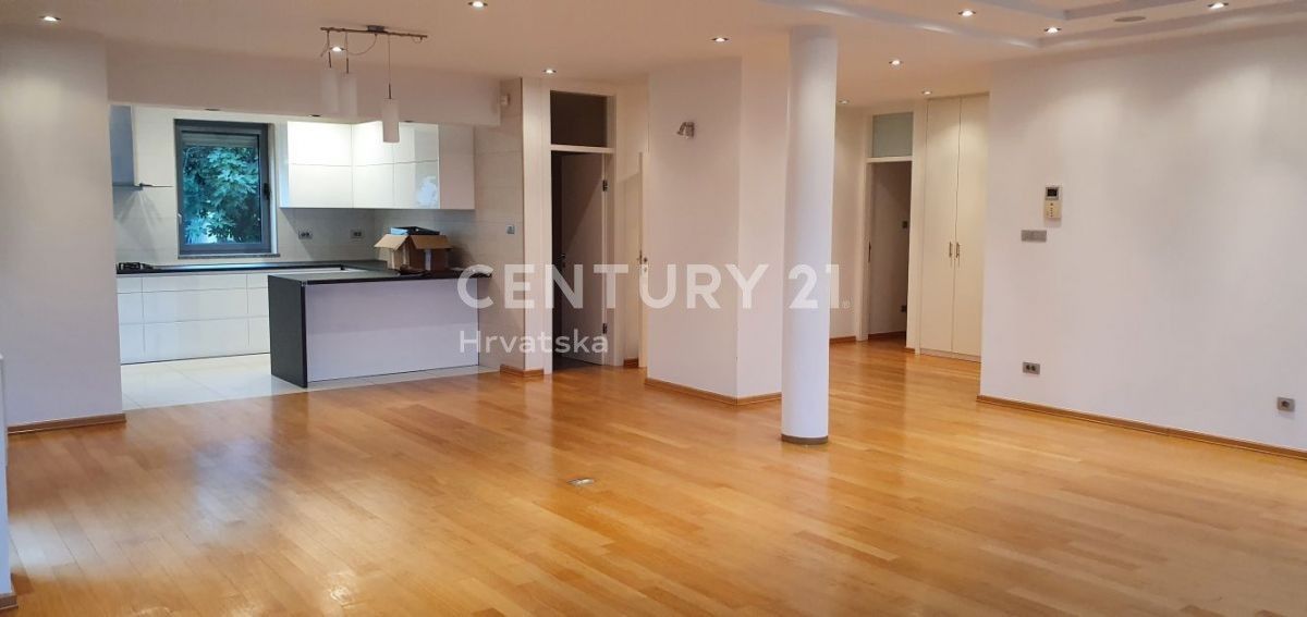 Вилла в Загребе, Хорватия, 550 м² - фото 5