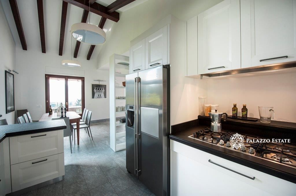 Вилла в Тремедзо, Италия, 366 м² - фото 10