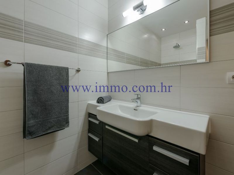 Вилла в Трогире, Хорватия, 308 м² - фото 14