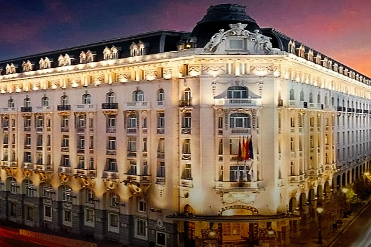 Отель, гостиница в Мадриде, Испания - фото 1