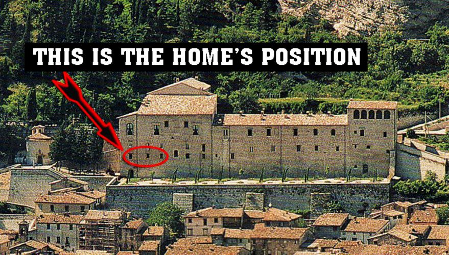 Замок в Пезаро-э-Урбино, Италия, 110 м2 - фото 1