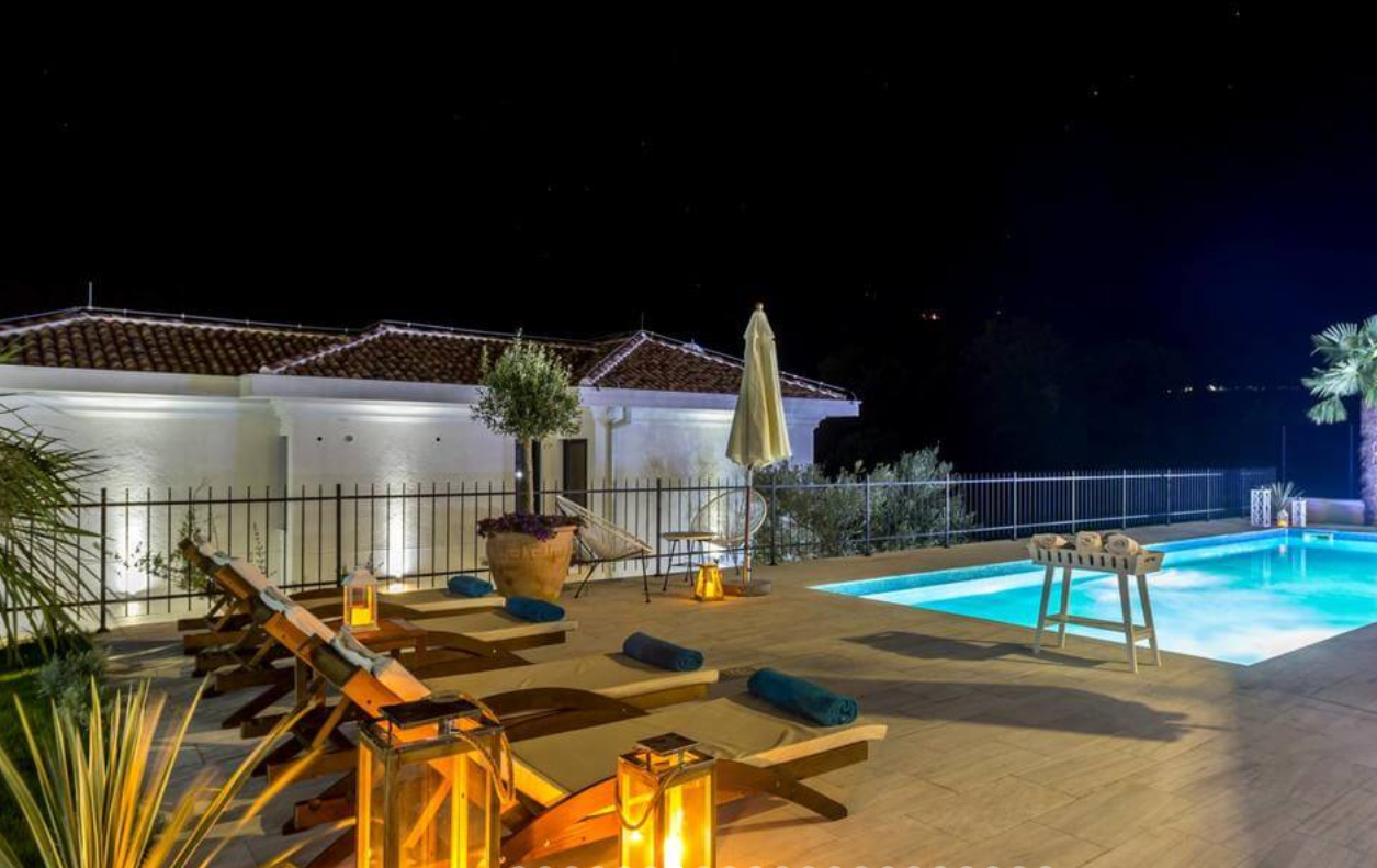 Вилла в Дженовичах, Черногория, 350 м² - фото 3