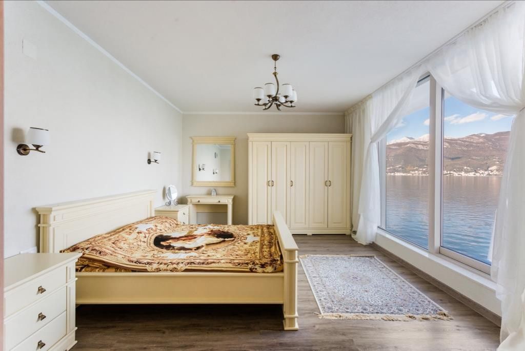 Вилла в Крашичах, Черногория, 240 м² - фото 8