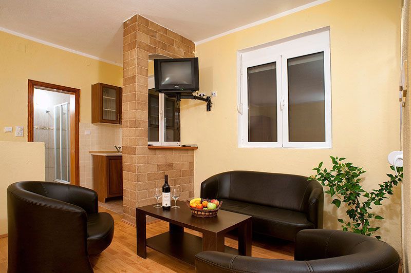 Отель, гостиница в Булярице, Черногория, 2 377 м² - фото 5