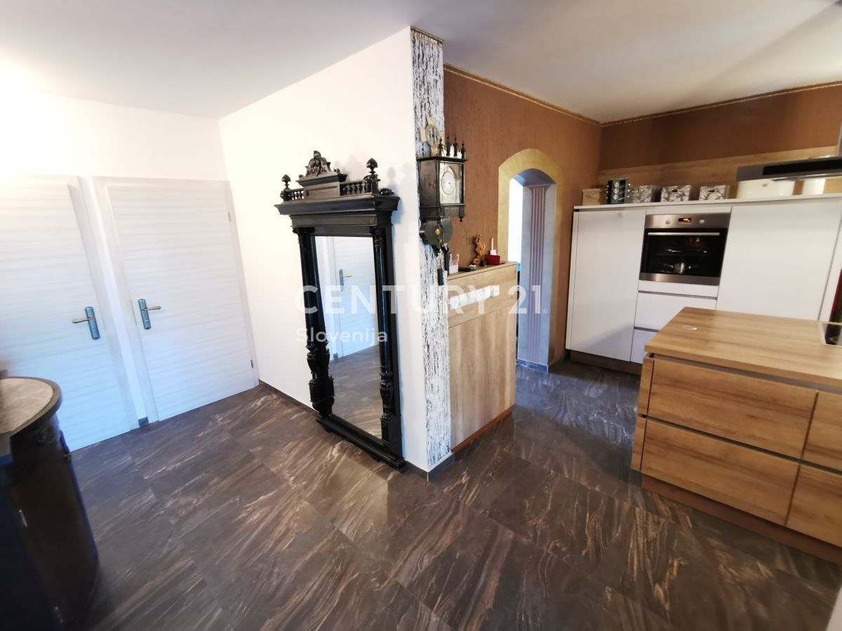 Дом в Горня-Радгоне, Словения, 766 м² - фото 10