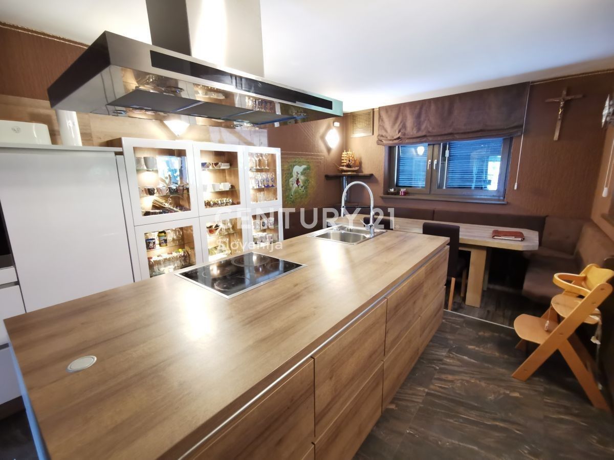 Дом в Горня-Радгоне, Словения, 766 м² - фото 9