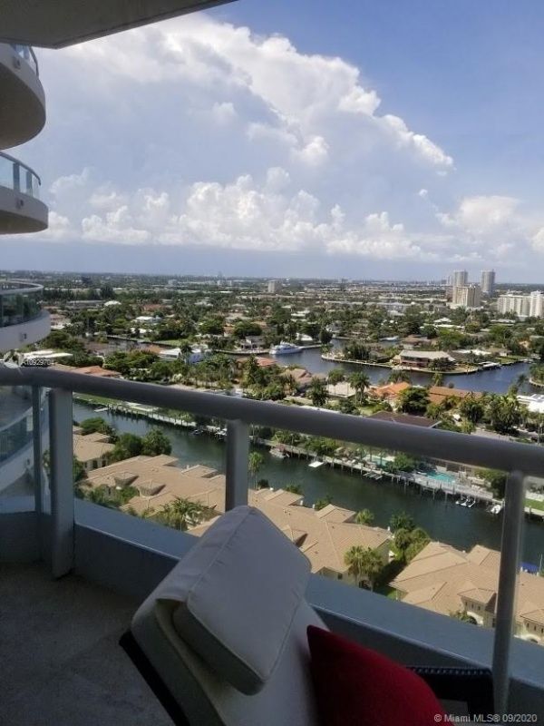 Квартира в Майами, США, 253 м2 - фото 1