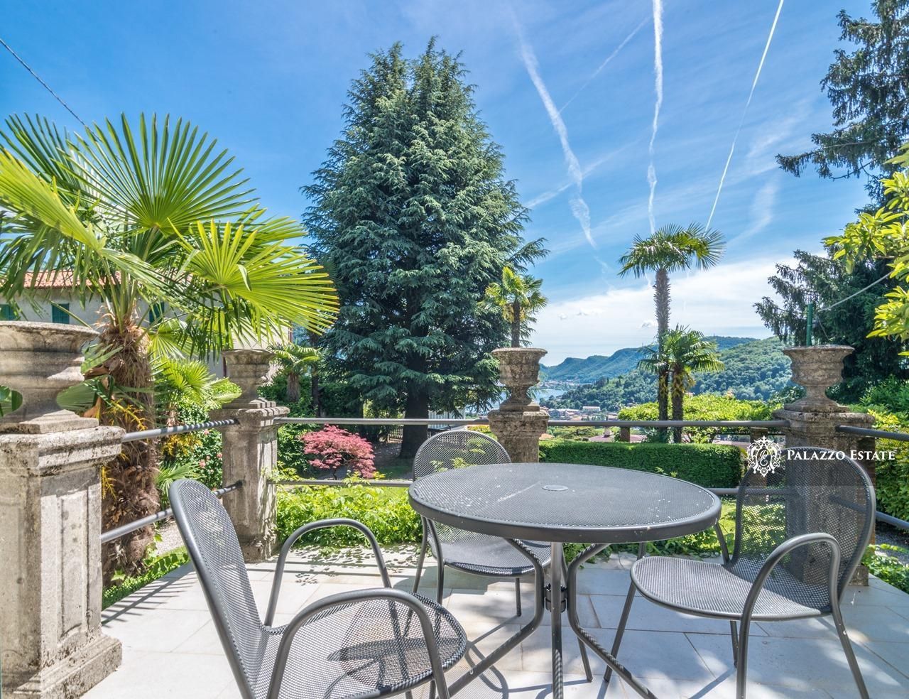 Вилла в Черноббьо, Италия, 450 м² - фото 2