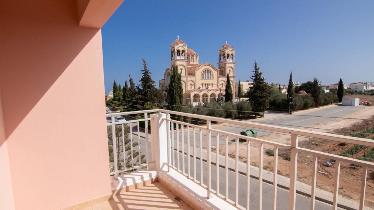 Апартаменты в Паралимни, Кипр, 62 м2 - фото 1