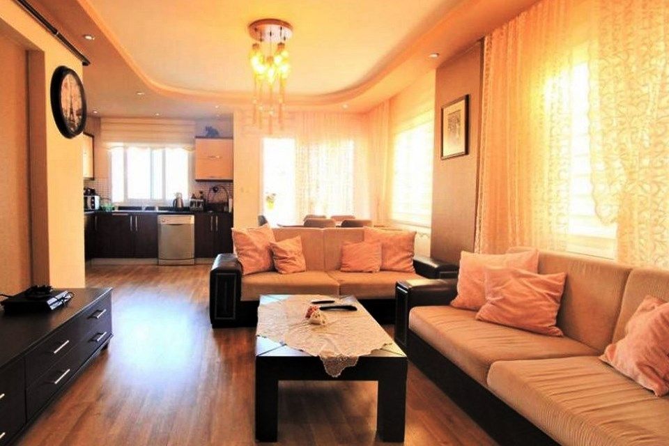 Апартаменты в Мерсине, Турция, 140 м2 - фото 1