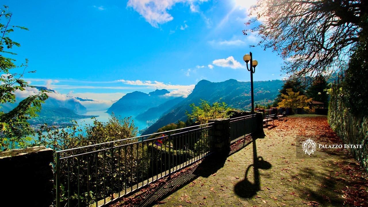 Коммерческая недвижимость в Чивенне, Италия, 2 000 м² - фото 3