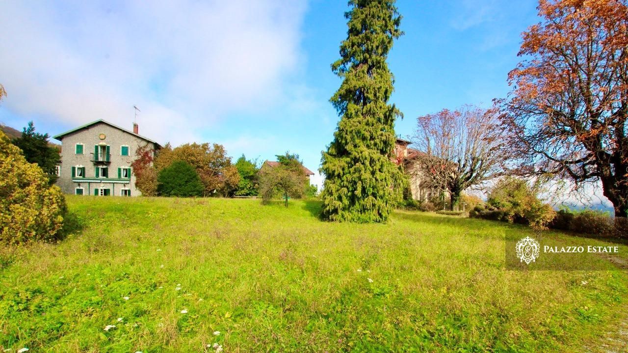 Коммерческая недвижимость в Чивенне, Италия, 2 000 м² - фото 6