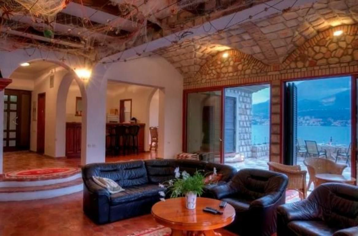 Вилла Роса, Черногория, 350 м² - фото 5