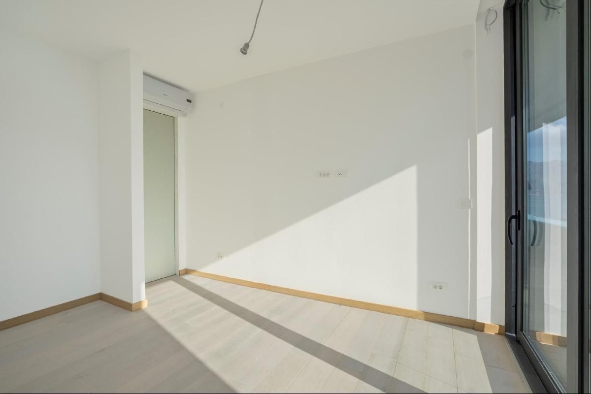 Квартира в Будве, Черногория, 270 м² - фото 19