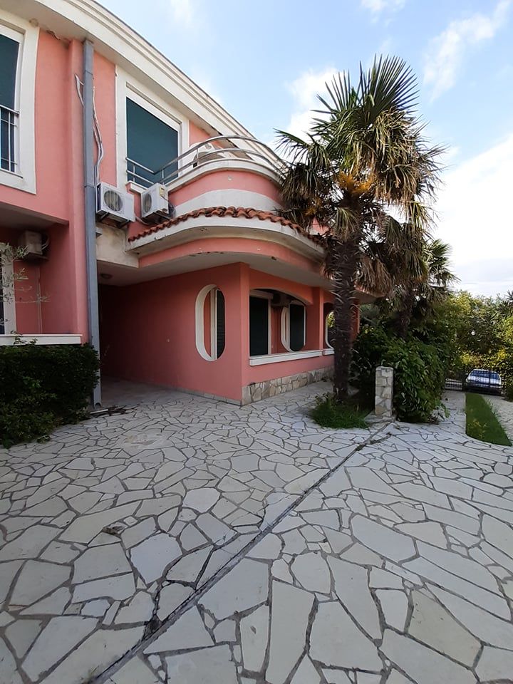 Отель, гостиница в Улцине, Черногория, 1 000 м² - фото 12