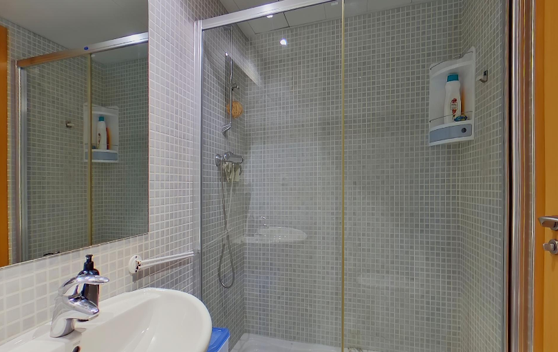 Квартира в Барселоне, Испания, 122 м² - фото 16