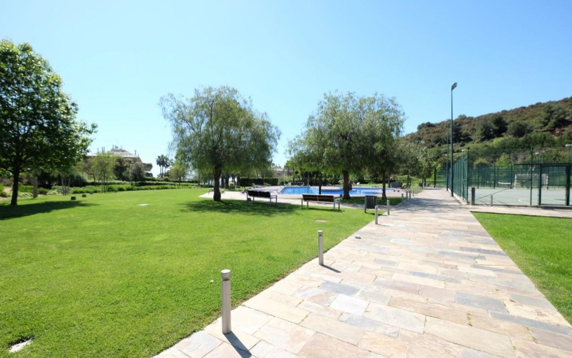 Квартира в Барселоне, Испания, 170 м² - фото 16