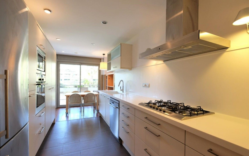 Квартира в Барселоне, Испания, 170 м² - фото 6