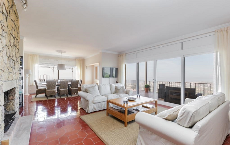 Вилла в Кабрильсе, Испания, 662 м² - фото 3