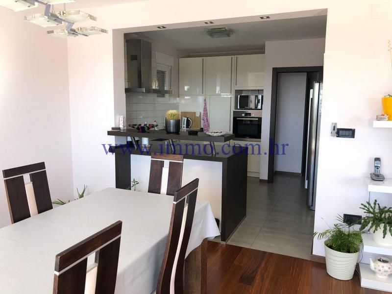 Вилла в Сплите, Хорватия, 335 м² - фото 3