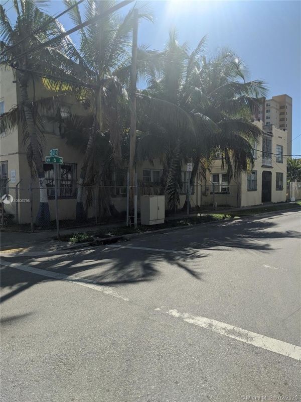 Инвестиционный проект в Майами, США, 541 м2 - фото 1