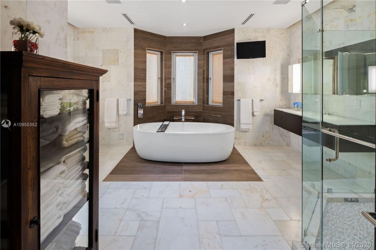 Особняк в Майами, США, 600 м² - фото 7