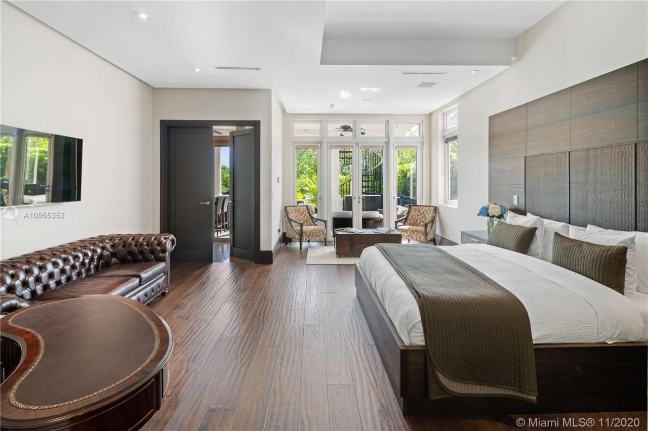 Особняк в Майами, США, 600 м² - фото 8