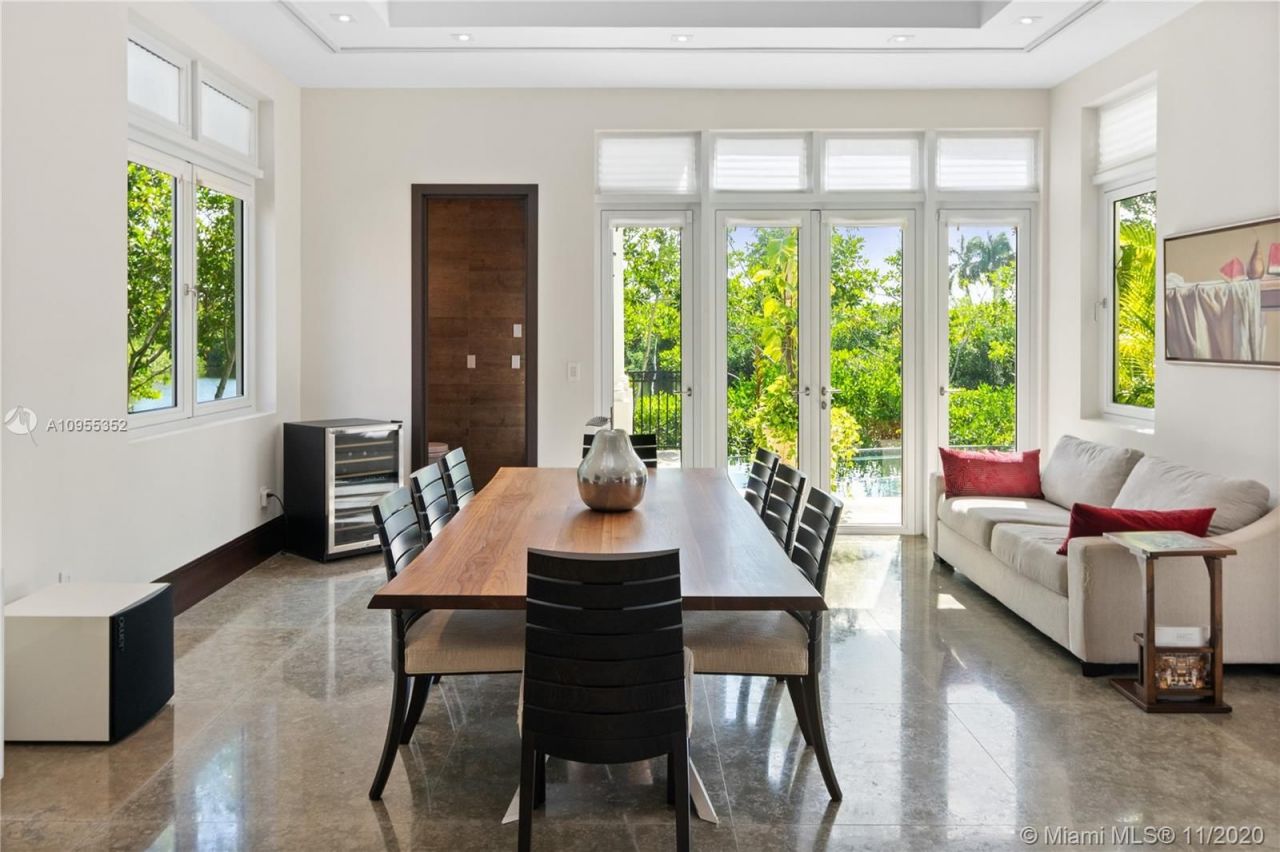 Особняк в Майами, США, 600 м² - фото 12