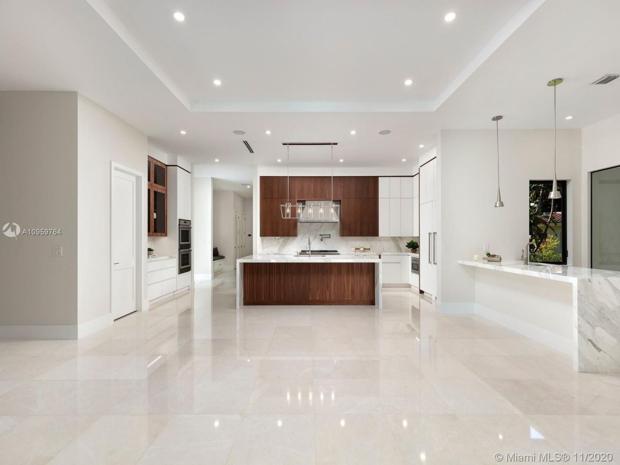 Особняк в Майами, США, 600 м² - фото 13