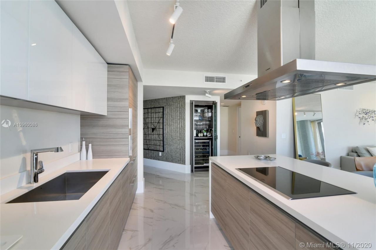 Квартира в Майами, США, 170 м² - фото 13