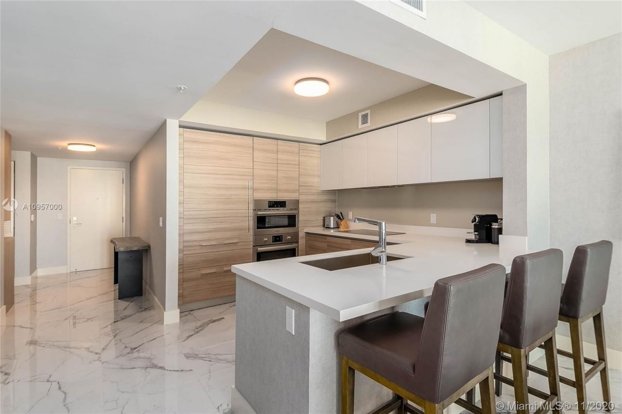 Квартира в Майами, США, 140 м² - фото 4