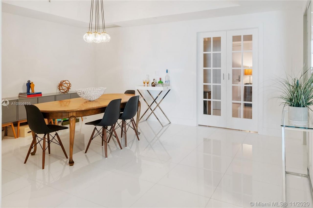 Квартира в Майами, США, 120 м² - фото 15