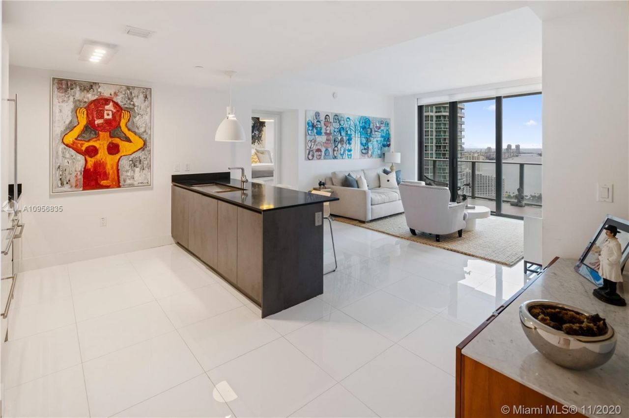 Квартира в Майами, США, 120 м² - фото 12