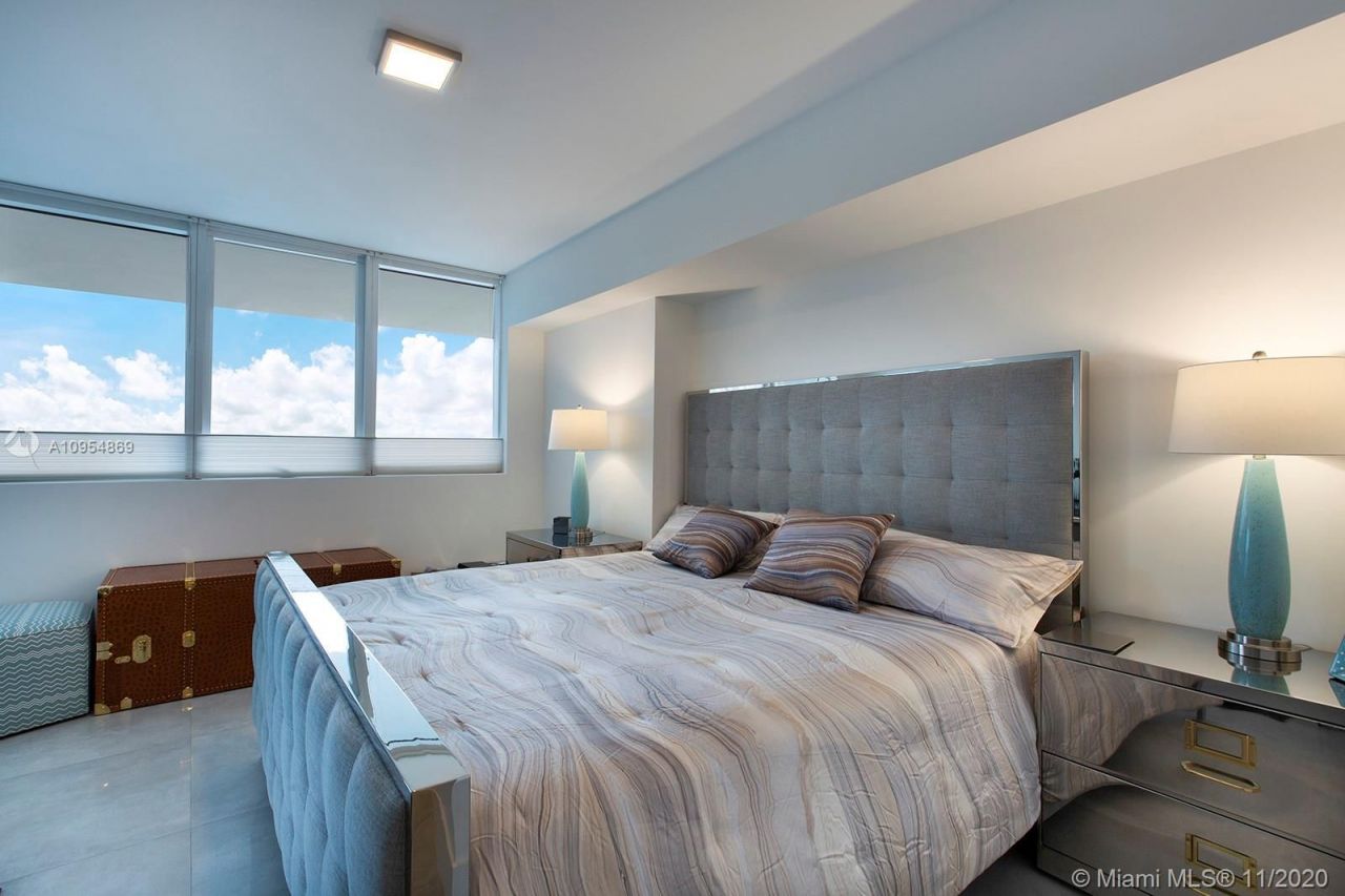 Таунхаус в Майами, США, 100 м² - фото 12