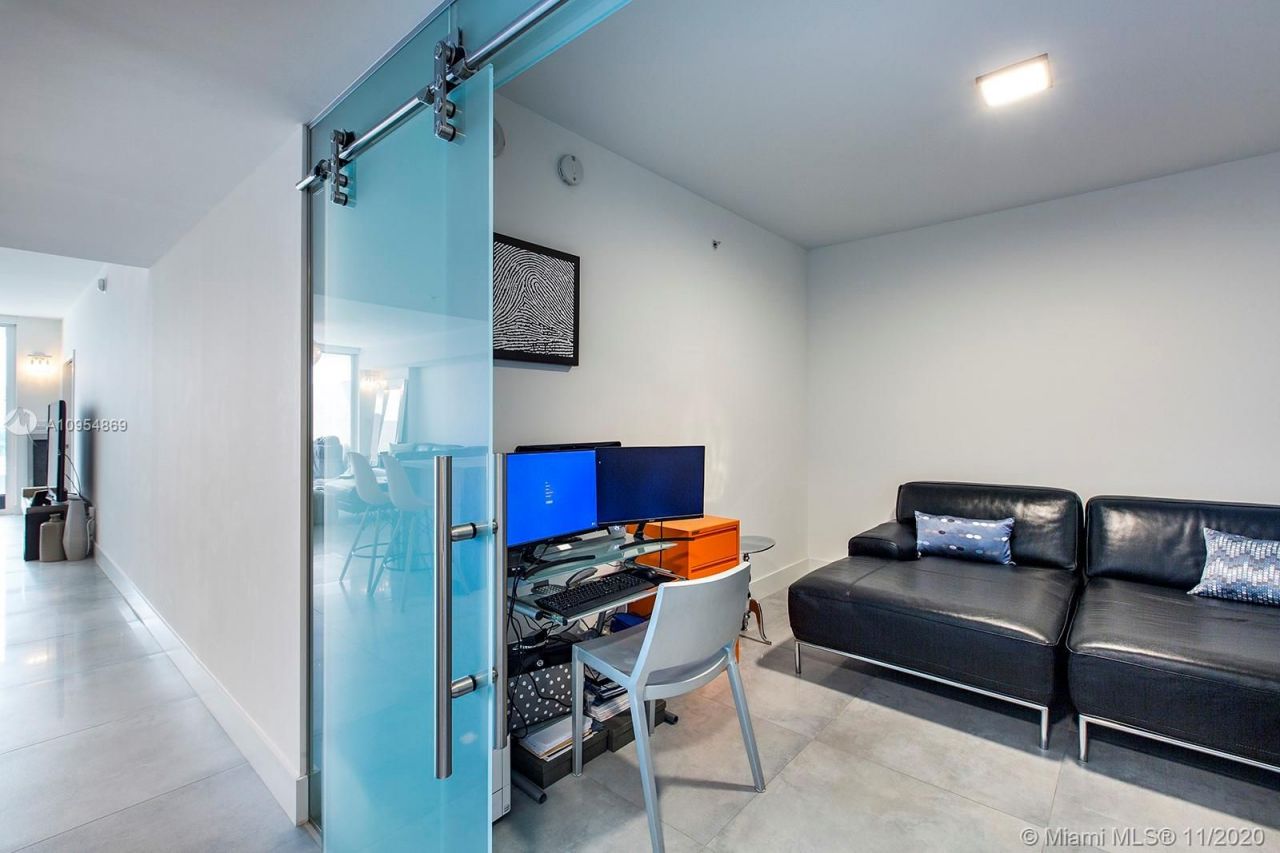 Таунхаус в Майами, США, 100 м² - фото 9